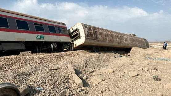 حادث قطار في كرمان يخلّف 30 مصابًا دون وفيات