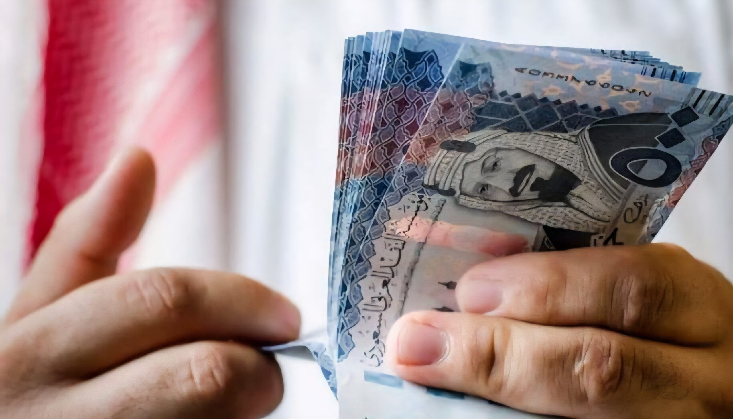 مفاجأة رسمية.. موعد صرف راتب ربيع الآخر 1447 حقيقة صرف 1000 ريال للموظفين بمناسبة اليوم الوطني