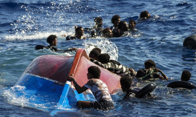 مأساة جديدة على نهر النيجر.. 26 ضحية في غرق قارب بولاية كوجي