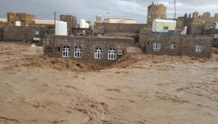 السيول تضرب مدينة تريم اليمنية