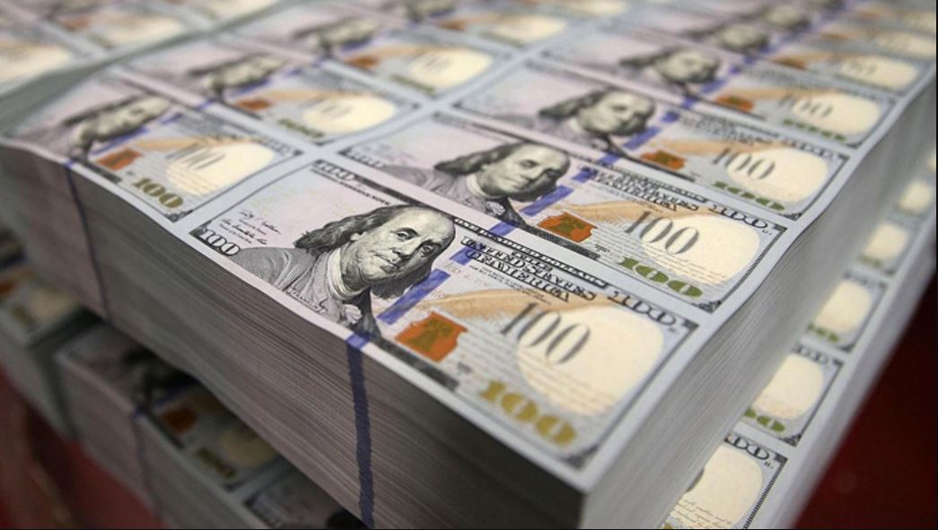 اليمن تنتظر كارثة اقتصادية بسبب سعر الدولار مقابل الريال