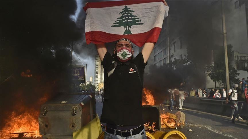 استمرار الاحتجاجات الغاضبة في لبنان