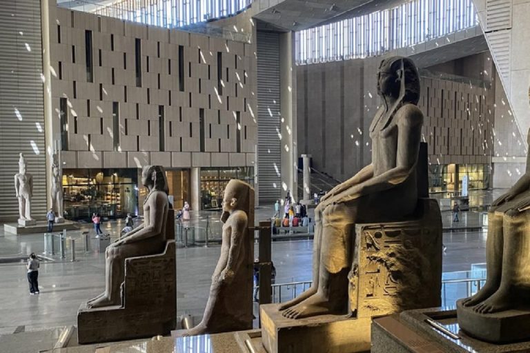 التفاصيل الكاملة لافتتاح المتحف المصري الكبير: موعد الحفل و الحضور والفعاليات الرئيسية افتتاح المتحف المصري الكبير