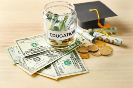 ارتفاع تكاليف المعيشة في أمريكا يرهق الجالية العربية