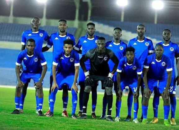 الزعيم السوداني يحجز مقعده في دور المجموعات