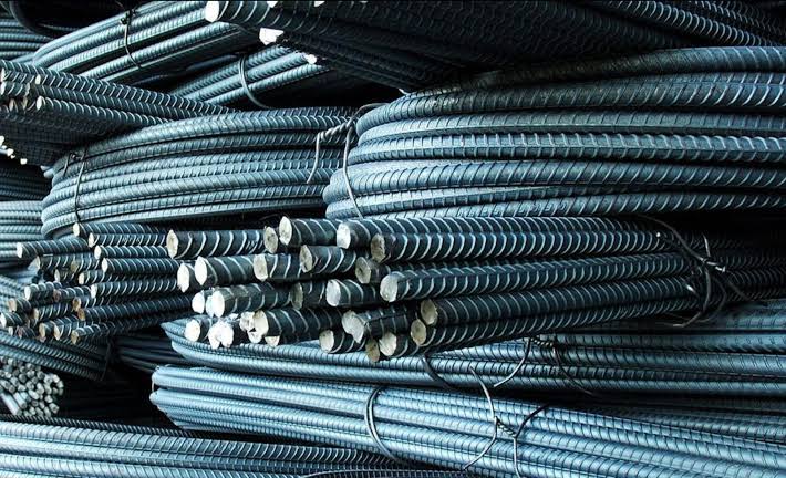 أسعار الحديد والأسمنت ومواد البناء اليوم الخميس 30 أكتوبر 2025.. تراجع سعر حديد عز أسعار الحديد والأسمنت