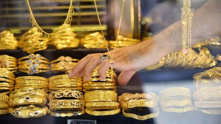 أسعار الذهب في مصر اليوم الثلاثاء 28 أكتوبر 2025.. تراجع جديد في عيار 21 أسعار الذهب في مصر