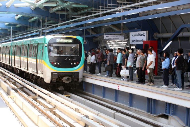 مواعيد تشغيل المترو الجديدة وقطار العاصمة الكهربائي بعد التوقيت الشتوي في مصر 2025 مواعيد تشغيل المترو الجديدة