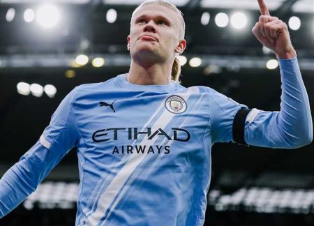 القمة مشتعلة.. مبابي يشعل سباق الهدافين بسوبر هاتريك ويغير ترتيب هدافي دوري أبطال أوروبا 2025