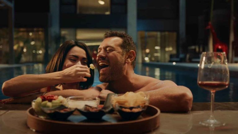 فيلم السلم والثعبان لعب عيال