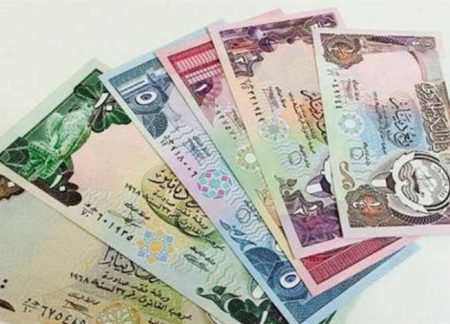 أسعار الدينار الكويتي اليوم السبت 15 نوفمبر في البنوك المصرية