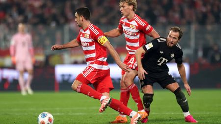 تعادل مثير بين يونيون برلين وبايرن ميونخ 2-2 في الدوري الألماني