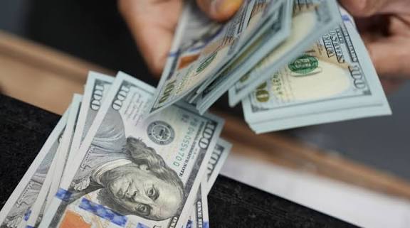 تعرف على أسعار الدولار مقابل الجنيه بعد انتهاء تعاملات اليوم