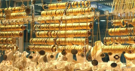 قفزة تشعل الصاغة.. سعر جرام الذهب عيار 21 اليوم بعد موجة صعود مفاجئة في الأسواق المصرية