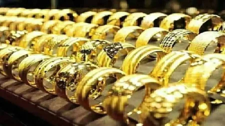 نار ولسه طالعة.. سعر الذهب عيار 21 اليوم في محلات الصاغة