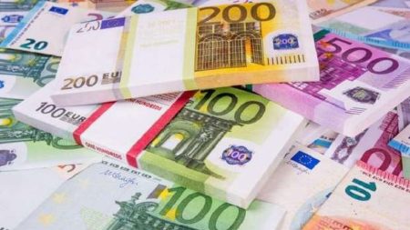 سعر اليورو اليوم مقابل الجنيه المصري الأحد 30 نوفمبر 2025.. ثابت ولا هيتحرك؟!