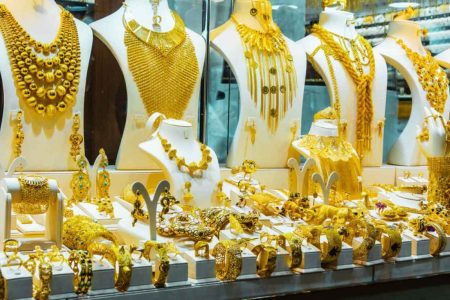 تذبذب عالمي وضغط محلي… الذهب يواصل الهبوط في مصر