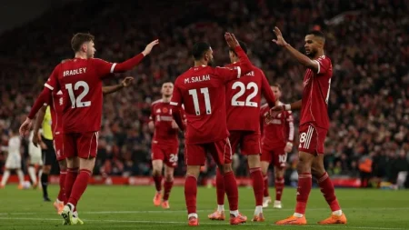 مباراة مثيرة في أنفيلد: ليفربول يتعادل 1-1 مع سندرلاند