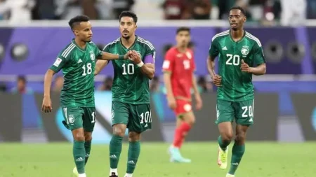 اوعى يفوتك الماتش.. موعد مباراة السعودية والاردن في نصف نهائي كأس العرب 2025 والقنوات الناقلة