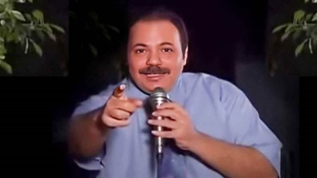 الفنان طلعت زكريا