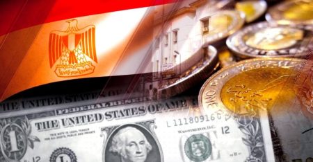 الأخضر بكام النهاردة: بنوك مصر ترفع رهان الدولار والبنك الأهلي يشعل المنافسة سعر الدولار اليوم