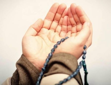 كنز الثلث الأخير: هكذا تدعو لتقبل الملائكة دعاءك.. 5 أدعية مستحبة لإجابة فورية دعاء الليل