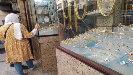 تحرك غير متوقع الآن.. تحديث أسعار الذهب في منتصف التعاملات بمحال الصاغة اليوم 22-12-2025 تحديث أسعار الذهب