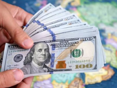 الأخضر مستقر.. ماذا يحدث في سوق الدولار بمصر اليوم؟ سعر الدولار