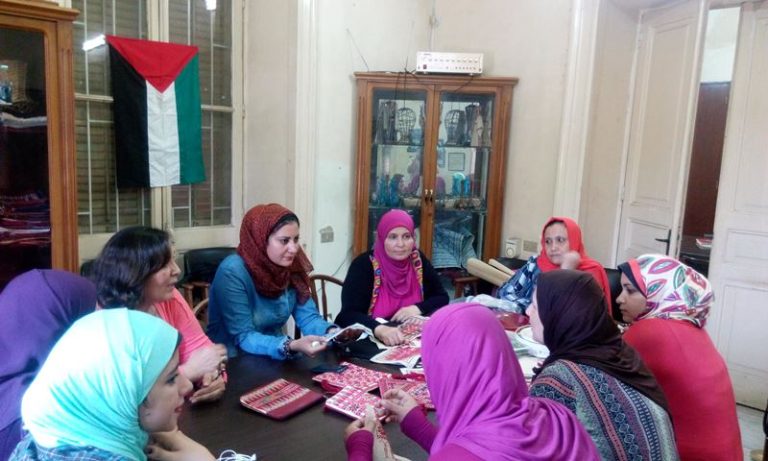 غربة نيوز داخل وحدة فن التطريز بالقاهرة