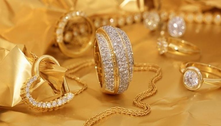 عيار 21 يفاجئ الأردنيين.. تراجع أسعار الذهب في الأردن اليوم 16-2-2026 هل الوقت مناسب للشراء؟ أسعار الذهب في الأردن