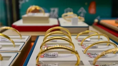 صدمة في الأسواق.. سعر مثقال الذهب في العراق اليوم الأربعاء 25 فبراير 2026 وعيار 21 يسجل 191,412 دينار سعر مثقال الذهب في العراق