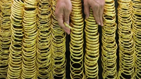 هل حان وقت البيع؟ سعر مثقال الذهب اليوم في العراق 2026 يقفز بقوة وعيار 21 يقترب من ذروة تاريخية سعر مثقال الذهب اليوم