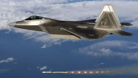 مقاتلات F-22 رابتور الامريكية