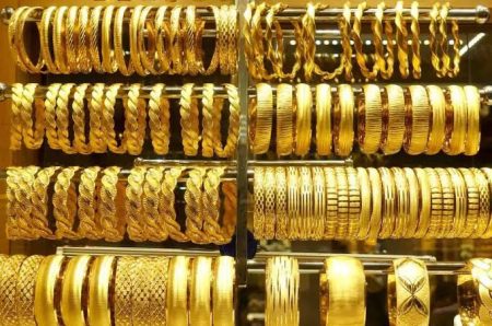 الذهب يولع في السوق اليوم وعيار 21 يفاجئ الجميع بسعر غير متوقع أسعار الذهب الان
