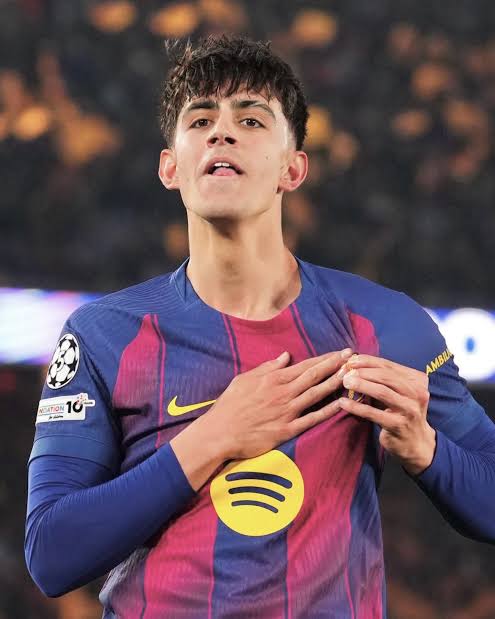 برشلونة وأتلتيكو مدريد يكشفان التشكيل الرسمي قبل القمة النارية في الدوري الإسباني