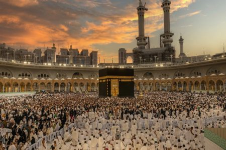 قرار عاجل قبل الحج.. قرار السعودية منع دخول مكة بدون تصريح بدءا من هذا الموعد تفاصيل مهمة للمقيمين