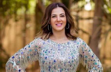 فنانة شاملة متعددة المواهب: دنيا سمير غانم تشعل الجدل بتشابه ملامح غير متوقع