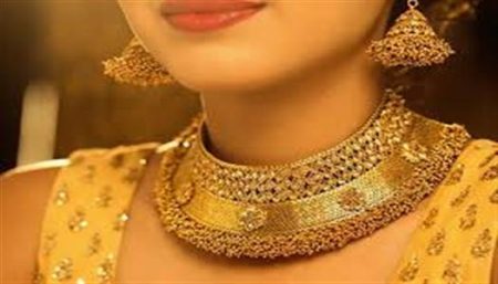 أسعار الذهب في الخليج.. هل يواصل الصعود أم يقترب من صدمة هبوط مفاجئ؟