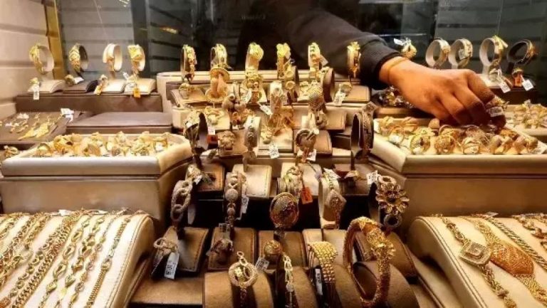 هبوط تاريخي للذهب.. سعر الذهب اليوم في مصر عيار 21 يفقد 800 جنيه من القمة