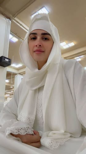 ياسمين عبد العزيز في الحج: ظهور روحاني يخطف الأنظار ويشعل التفاعل