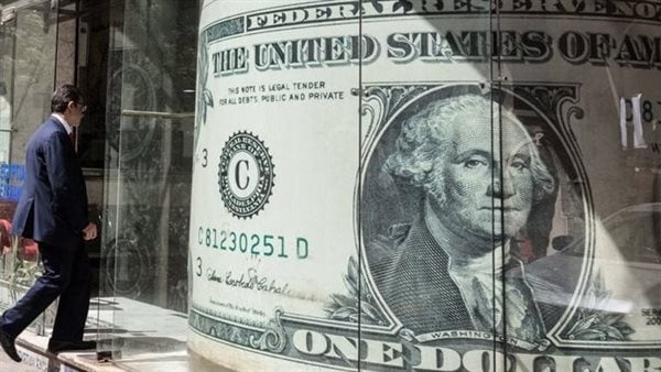 سعر الدولار اليوم أمام الجنيه المصري.. أحدث أسعار العملة الأمريكية في البنوك