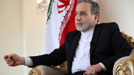 دبلوماسية المرشد الجديد.. لماذا رفضت طهران عرض ترامب المفاجئ؟
