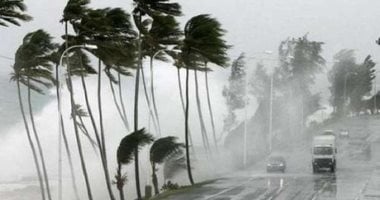 أمطار قياسية تضرب جنوب اليابان وتحذيرات عاجلة من فيضانات وانهيارات أرضية