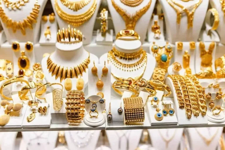 سعر الذهب اليوم.. عيار 21 يقفز من جديد والجنيه الذهب يزيد 80 جنيها في تعاملات السبت 18-7-2026 سعر الذهب اليوم