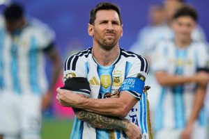 التشكيل الرسمي للأرجنتين أمام إسبانيا.. ميسي يقود الهجوم من أجل الكأس