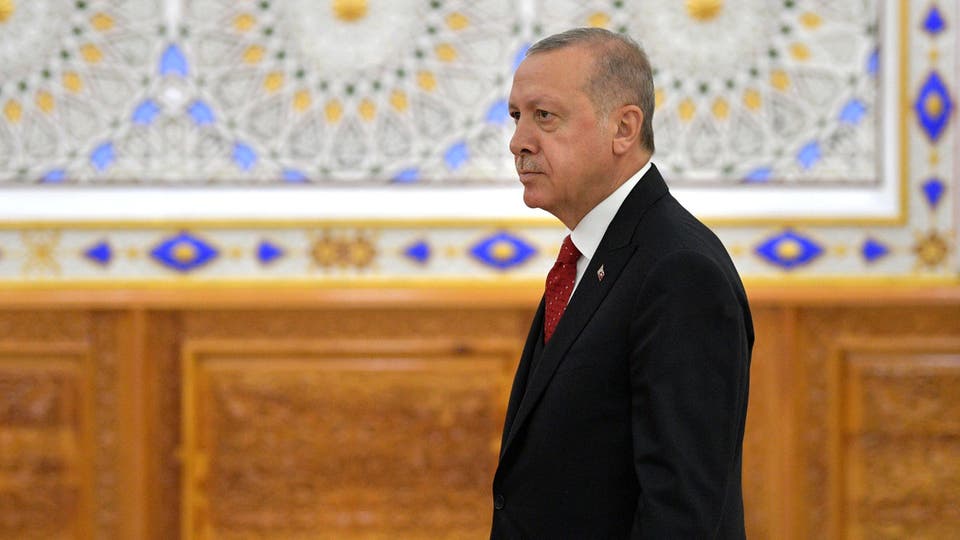 أردوغان يتوقع بدء وصول إس-400 في يوليو