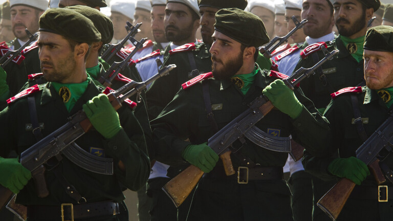 الحرس الثوري: مستعدون ولا نخشى عدوا