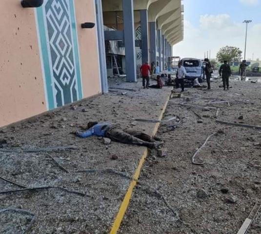 نجاة وزراء الحكومة اليمنية الجديدة من الموت في مطار عدن