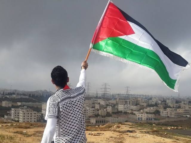 لندن: الاعتراف بفلسطين وارد إذا لم تُحل أزمة