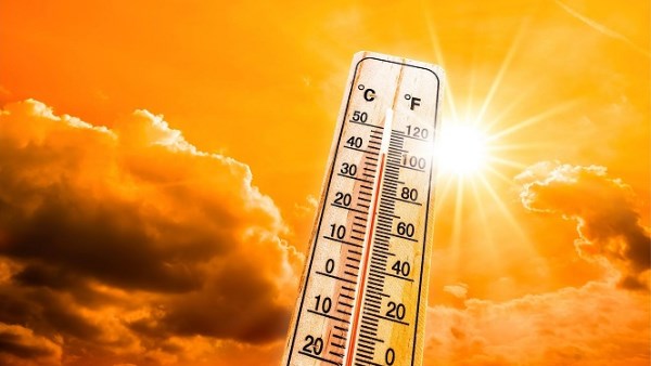 ذروة الحر تضرب مصر خلال ساعات.. 49 درجة حالة الطقس اليوم